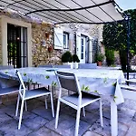 Сasa de vacaciones Awesome In St Privat Des Vieux Saint-Privat-des-Vieux