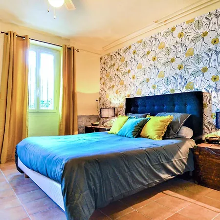 Awesome In St Privat Des Vieux Holiday home Saint-Privat-des-Vieux