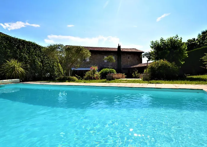 Stunning In St Privat Des Vieux